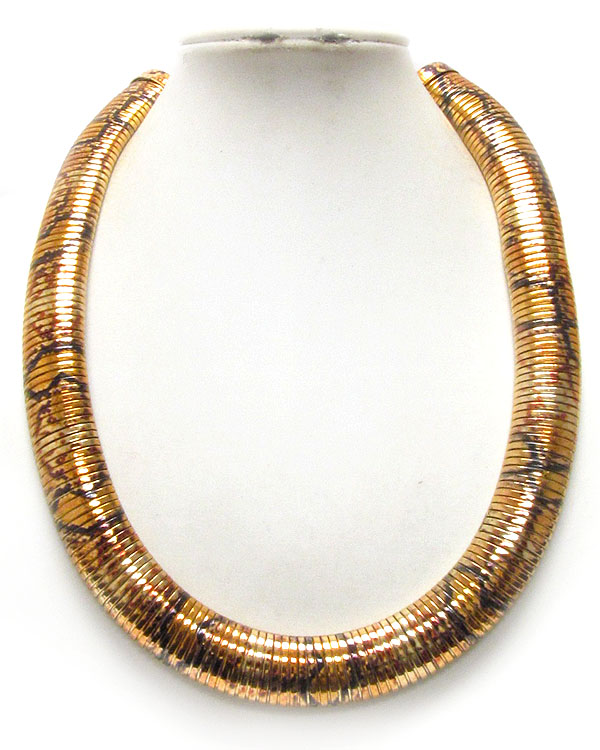 Animal print flexible spring chain necklace