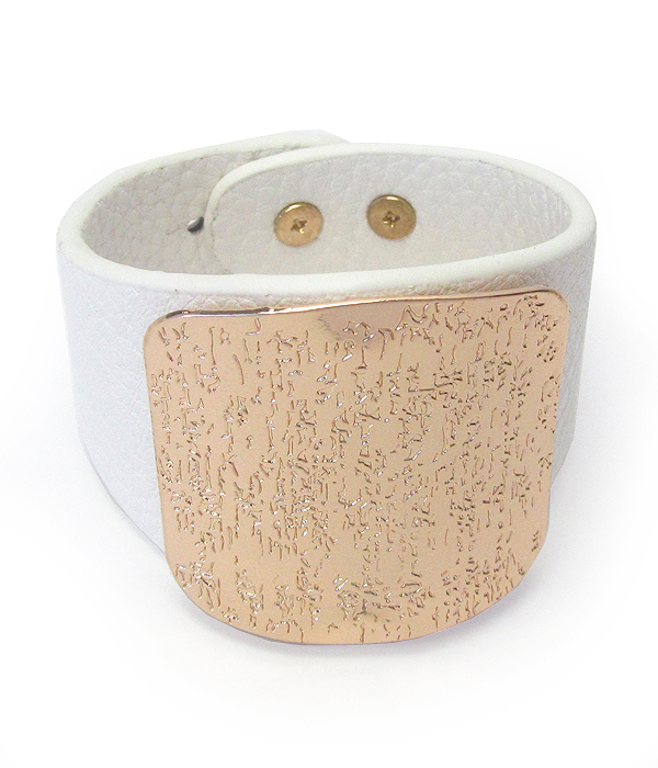 Large metal and wide leather bang bracelet