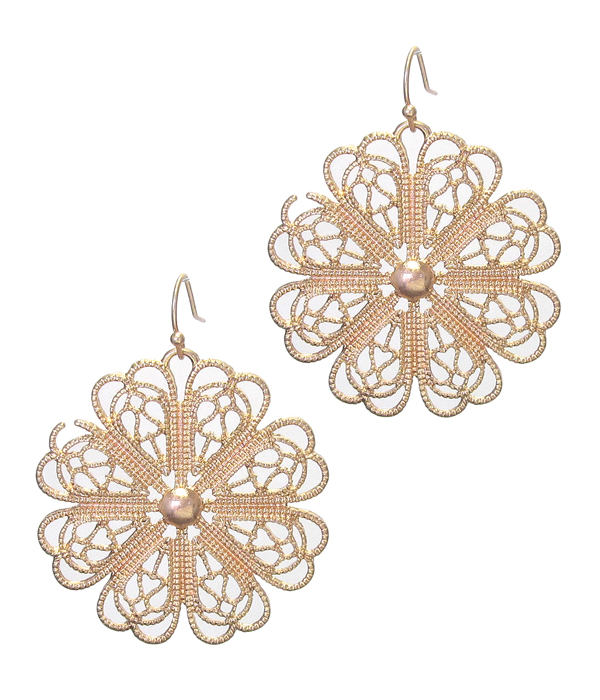 Metal filigree flower earring