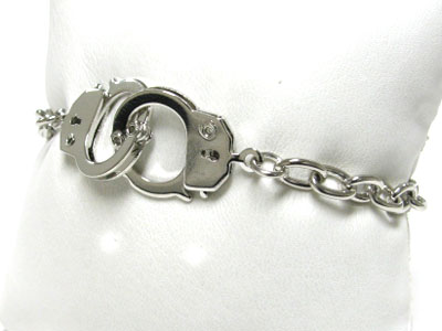 Metal handcuff toggle chain bracelet