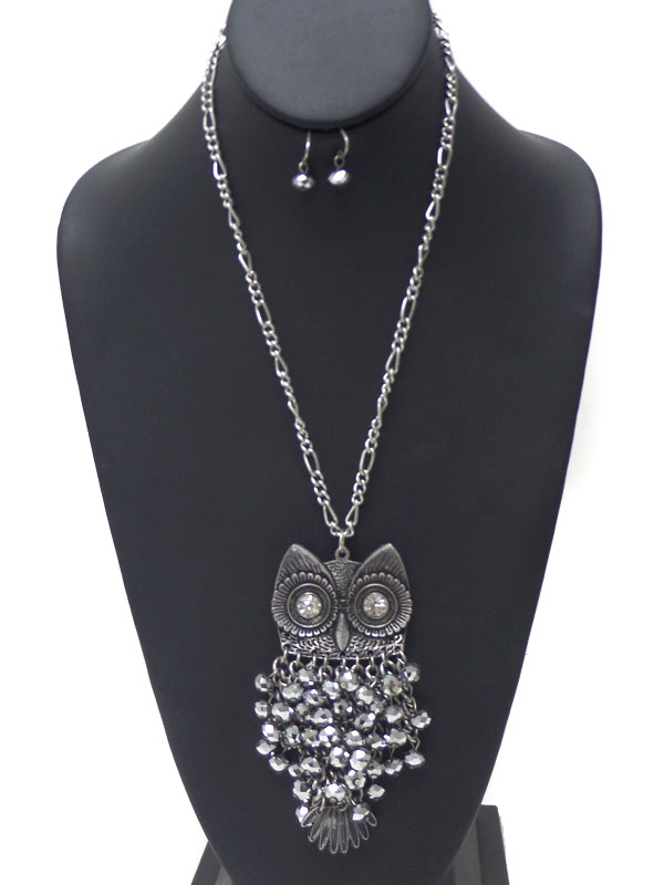 Large owl glass beads necklace set