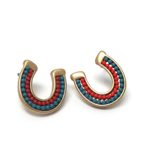 Horse shoe two layer bead earrings