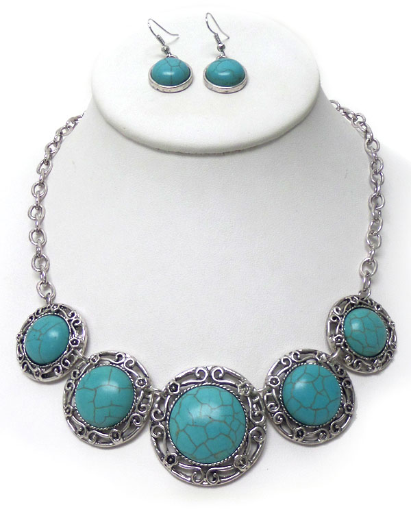 Crystal and turquoise stone necklac set