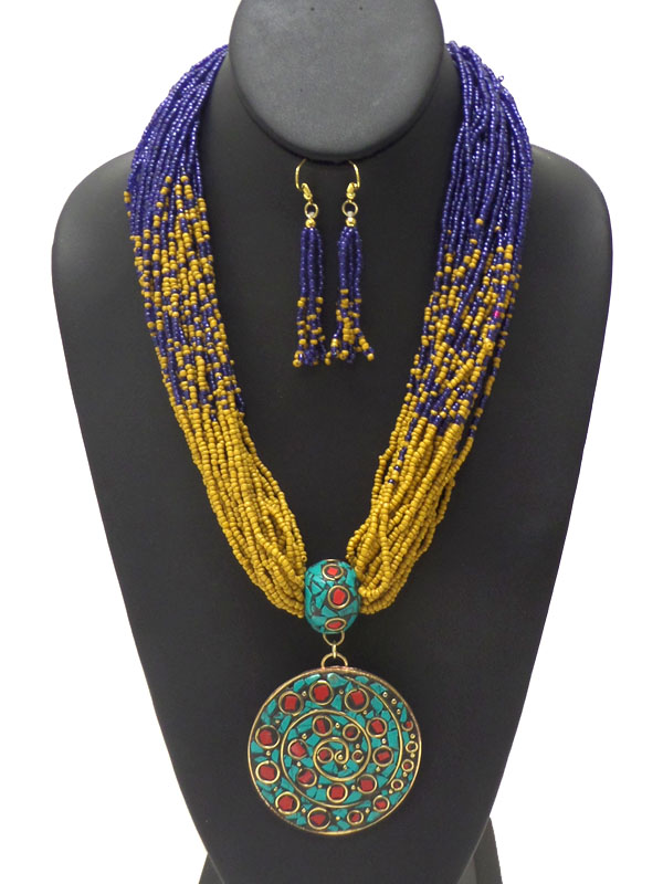 Round disk chunky layer of seed beads necklace set 