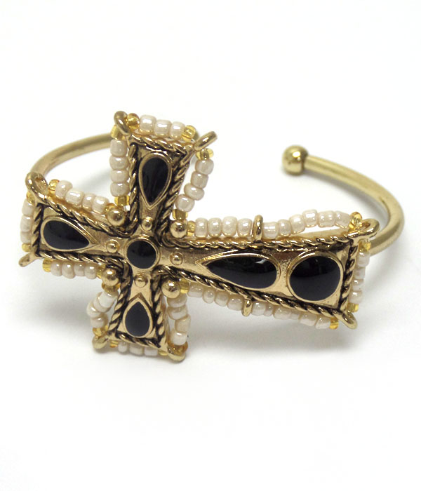 Beaded cross metal bangle