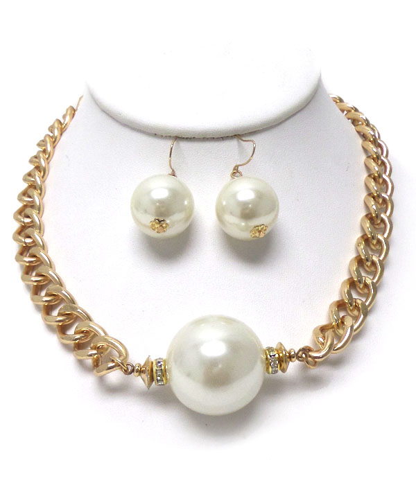 Pearl metal chain necklace set