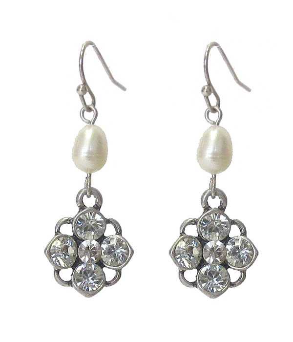 CRYSTAL AND FRESHWATER PEARL EARRING
