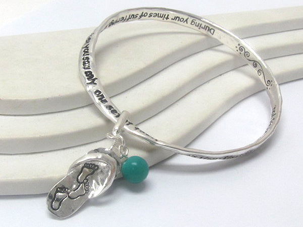 Inspiration message and textured foot print on flip fop charm stretch bracelet