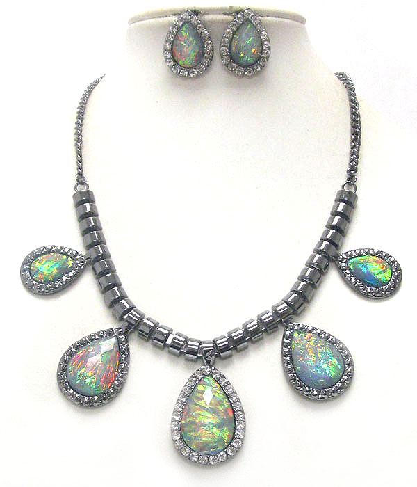 Multi abalone finish teardrop and crystal edge deco necklace earring set