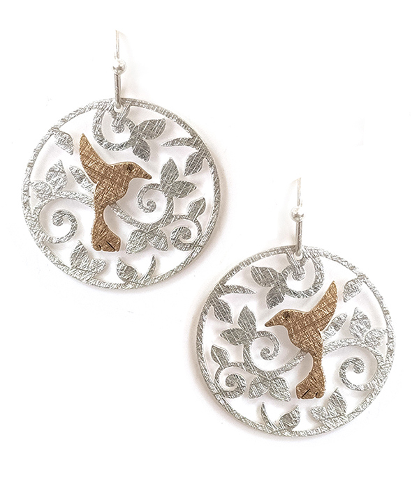 SCRATCH METAL HUMMINGBIRD AND FLOWER DISC EARRING - BRASS METAL