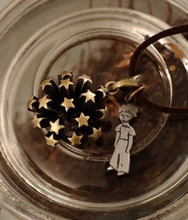 Le petit prince necklace