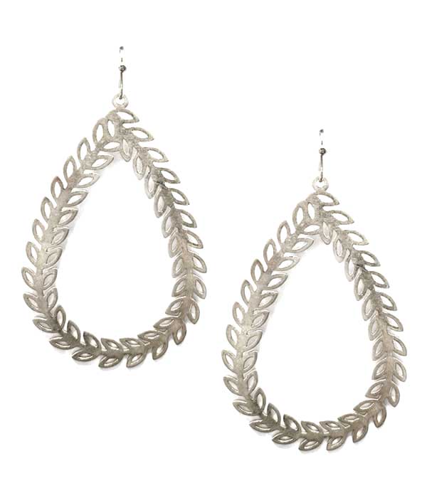 Laurel leaf teardrop earring