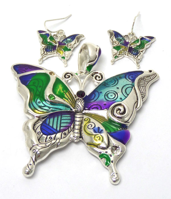 Epoxy theme butterfly pendant set 