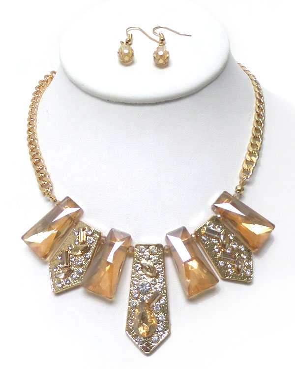 Metal with crystals necklace set