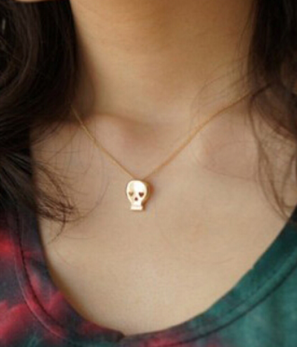 Etsy style skeleton skull metal necklace