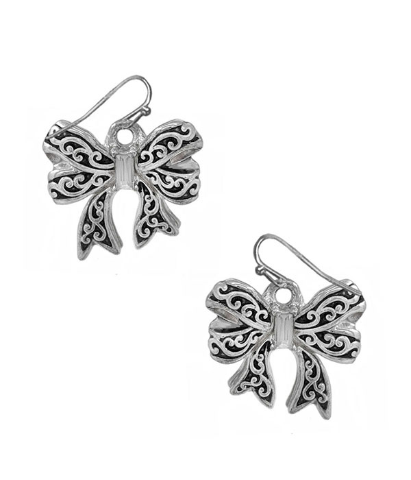 Designer textured bow earring