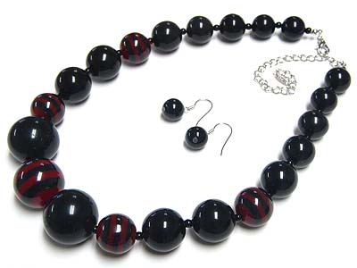 Stripe acryl ball beads necklace and earring set