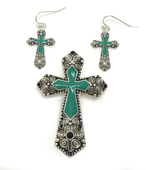 Textured magnetic cross pendant set