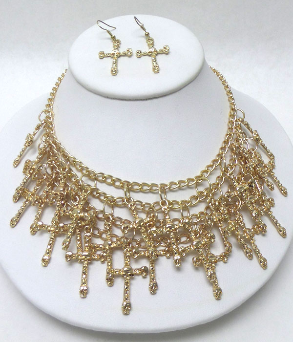 Three layer metal cross necklace set