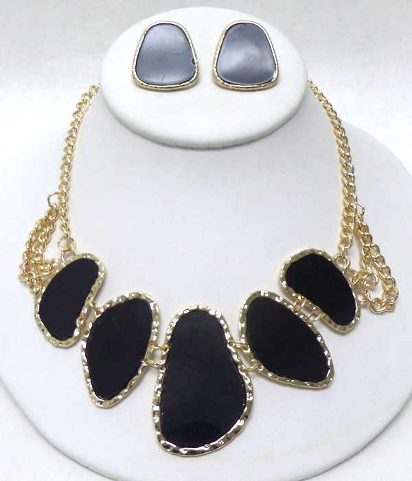 Texture metal borders necklace set