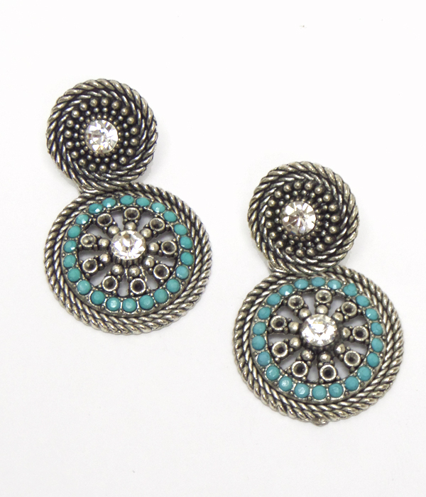 2 metal disks linked earrings 