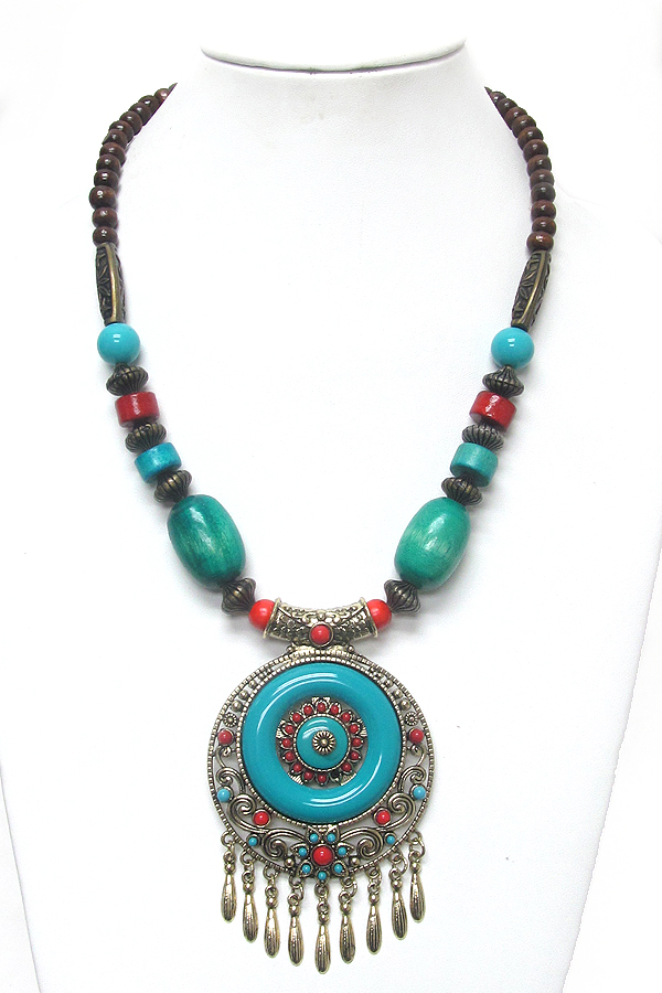Tibetan silver filigree and turquoise center disk chunky necklace