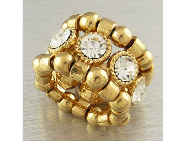 Multi crystal and metal balls and square patern stretch ring
