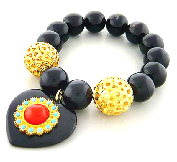 MULTI ACRYL BALL AND TWO METAL BALLS DROP HEART CENTER NATURAL STONE AND SEED BEADS FASHION STRETCH BRACELET