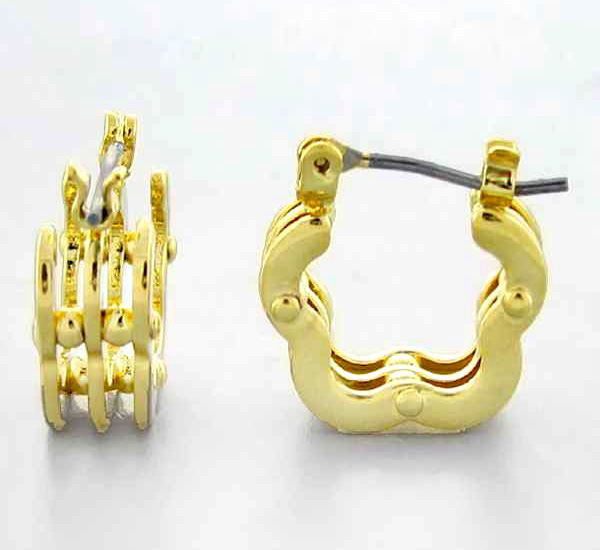 Metal fashion flower patern earring