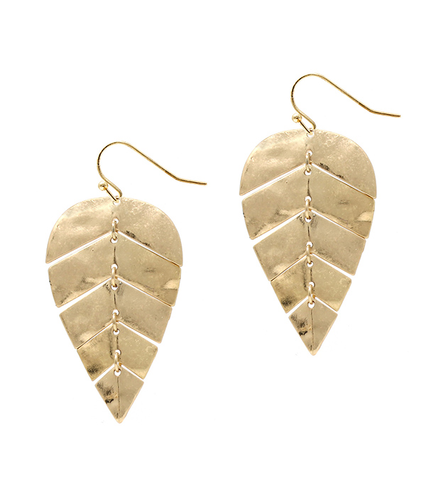 METAL LEAF EARRING