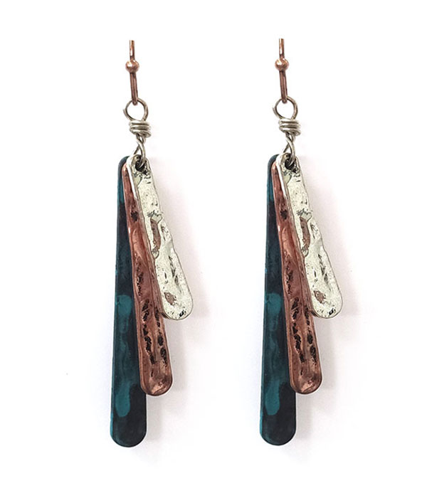 Hammered triple metal bar earring