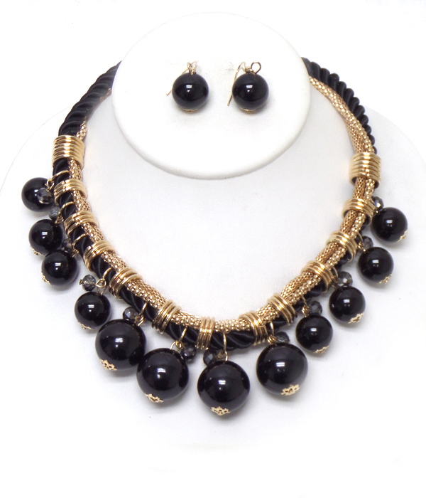 Multi pearl dangle rope chain necklace set