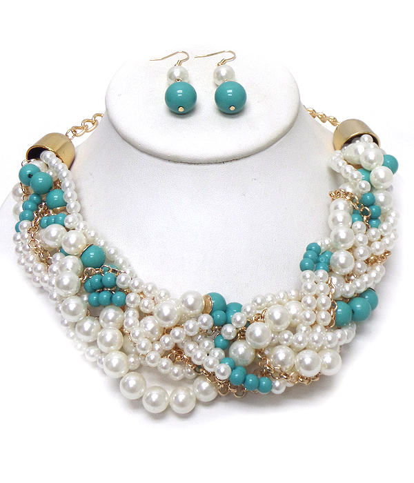 Multi pearl mix and twist chunky necklace set
