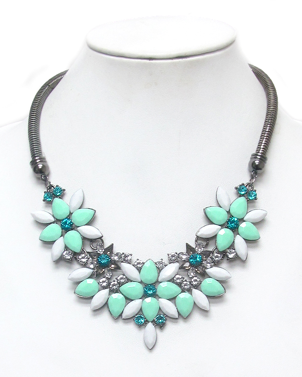 Crystal and acryl statement necklace