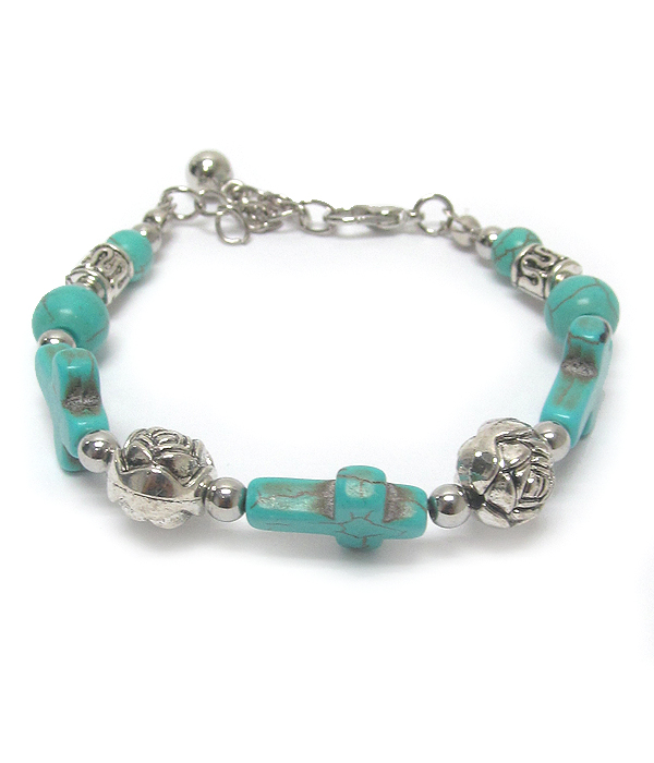 Handmade turquoise and tibetan silver bracelet