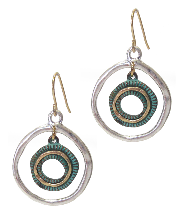 METAL DISC AND RING EARRING