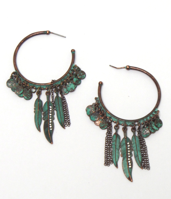 Round hoop feather and tassel drop earrings