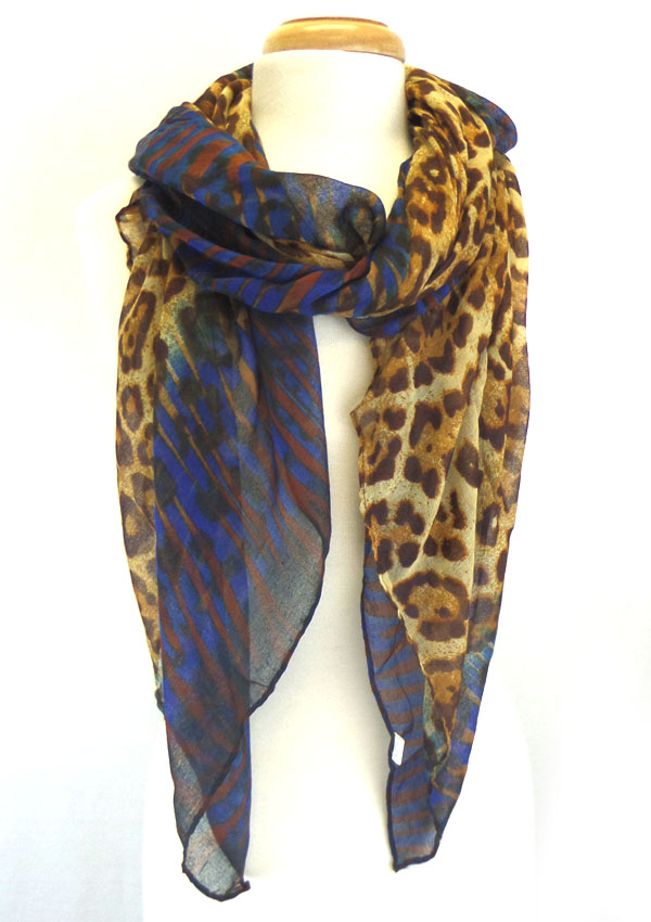 Animal print scarf 