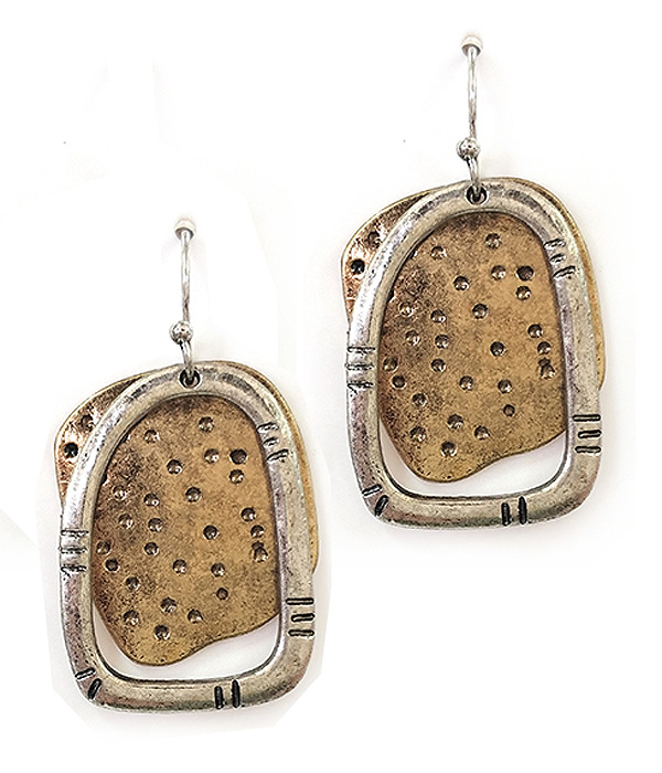 RECTANGLE METAL EARRING