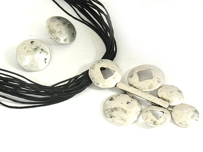Antique silver hammered disk and multi synthetic fiber necklace set