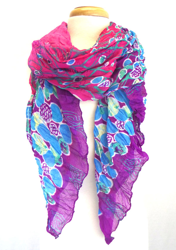 Multi color flower print wrinkled scarf