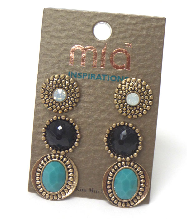 Anctic worn set of three earrings