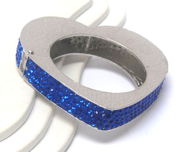 Multi crystal and metal hammered heart on side fashion designer style hinge bangle