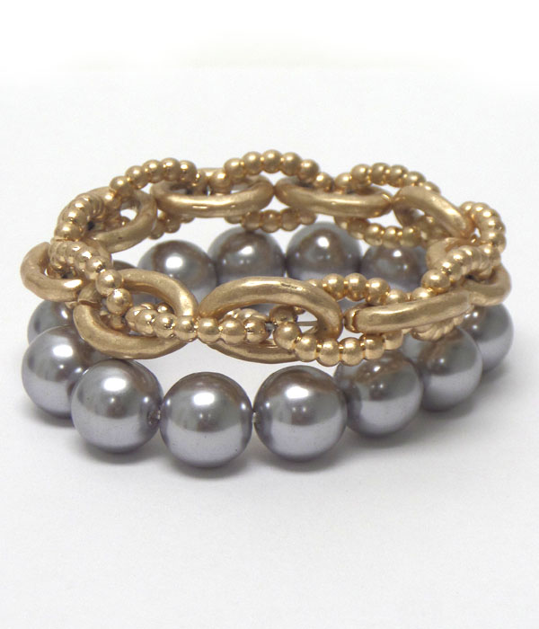 Pearl and worn gold bracelet set 
