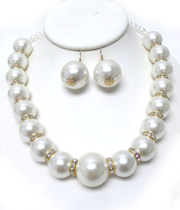 Large pearls and crystal necklace set 