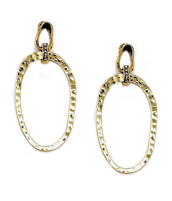 METAL OVAL RING EARRING