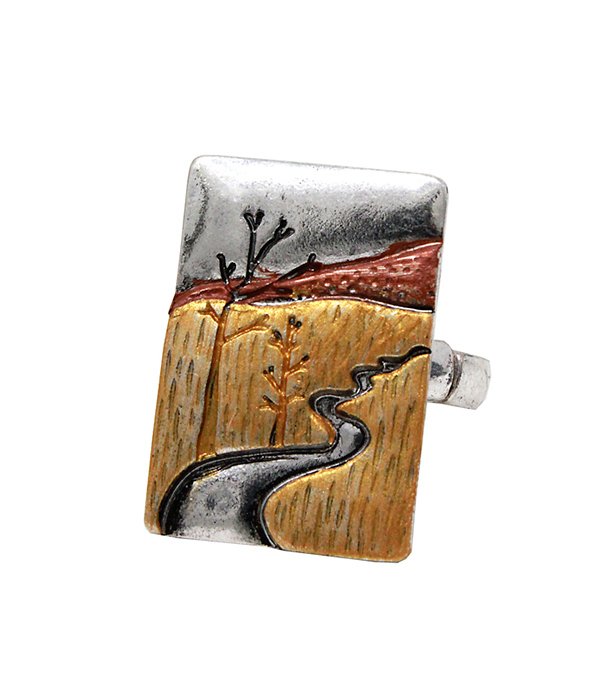 Mountain and tree landscape stretch ring