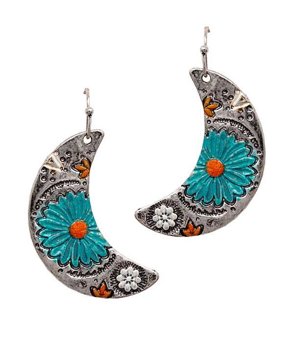 FLOWER PAINT CRESCENT MOON EARRING