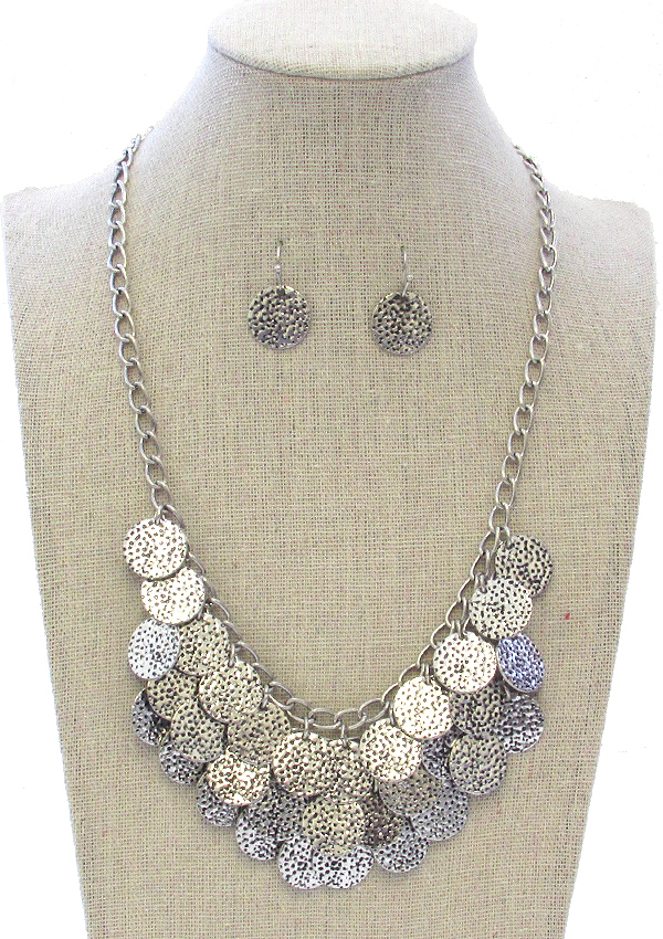 VINTAGE METAL MULTI DISC DANGLE NECKLACE SET