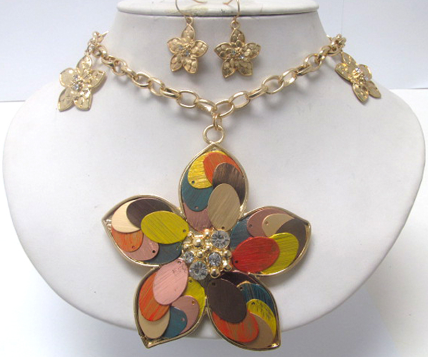 Multi arrowhead disk inside large fashion crystal flower and two metal dangle flowers long chain necklace earring set